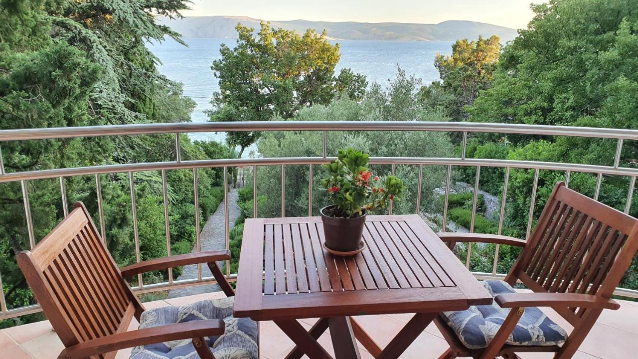 Sea Side Apartments 4* Нови-Винодолски Экстерьер фото