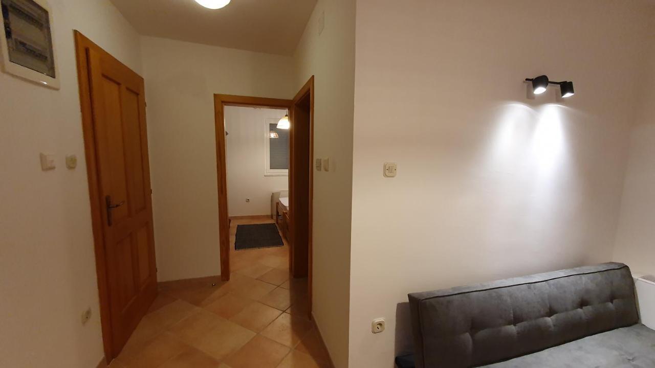 Sea Side Apartments 4* Нови-Винодолски Экстерьер фото