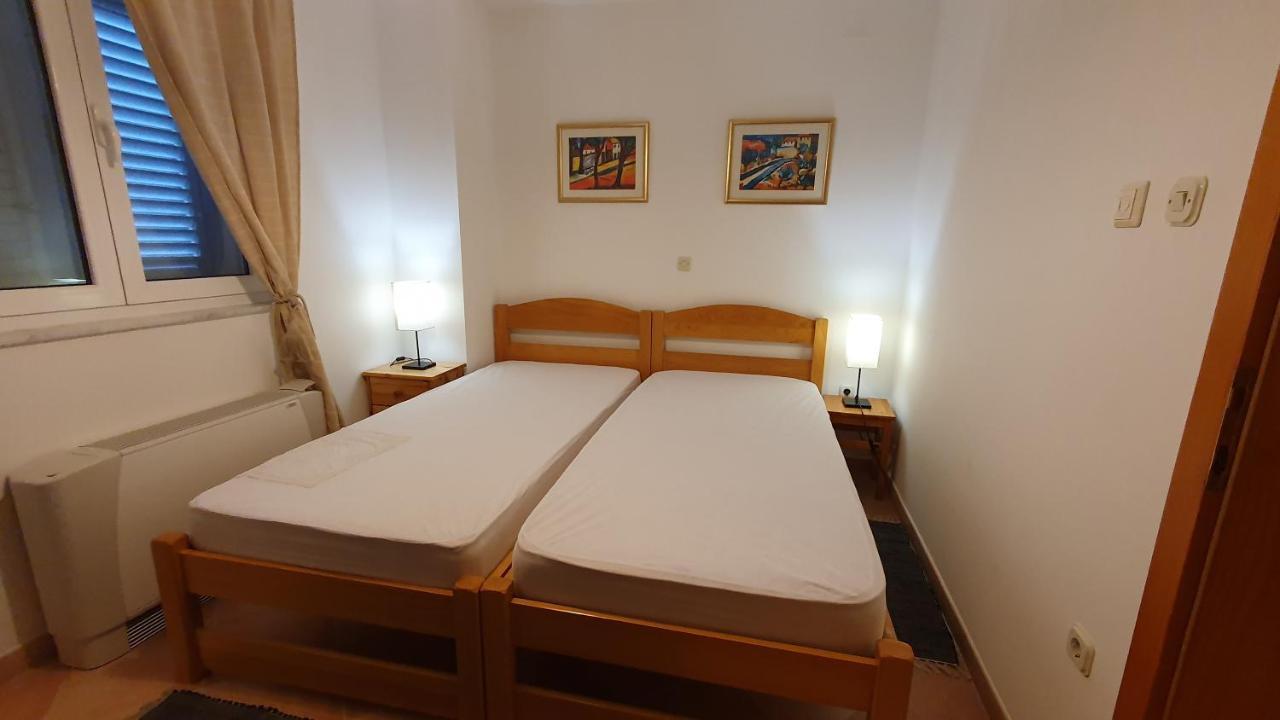 Sea Side Apartments 4* Нови-Винодолски Экстерьер фото