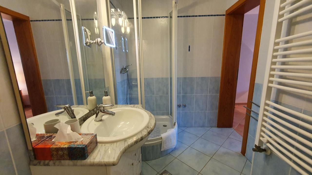 Sea Side Apartments 4* Нови-Винодолски Экстерьер фото